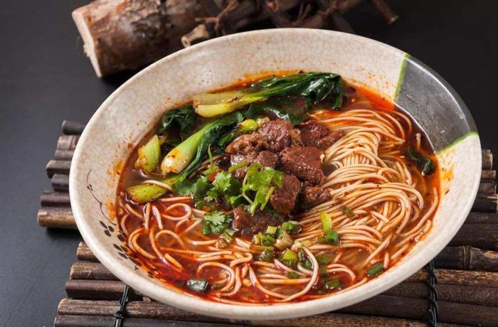钢城红汤牛肉面培训
